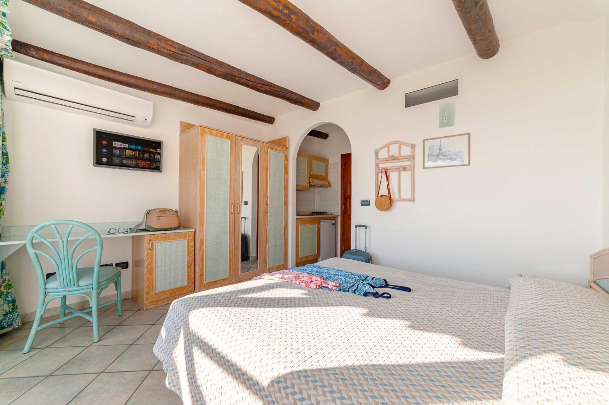 Appartamenti Casa Del Sole Forio  ภายนอก รูปภาพ